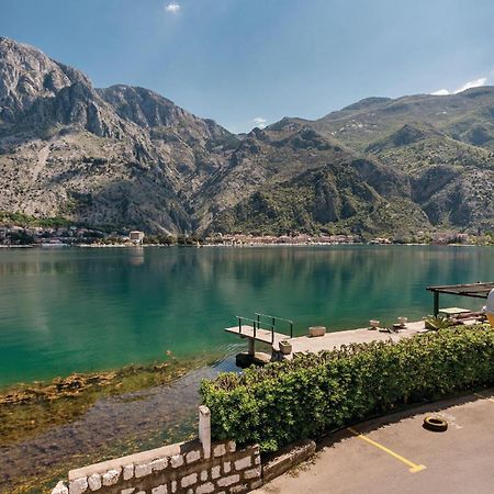 Lovely Home In Kotor With Wifi Extérieur photo