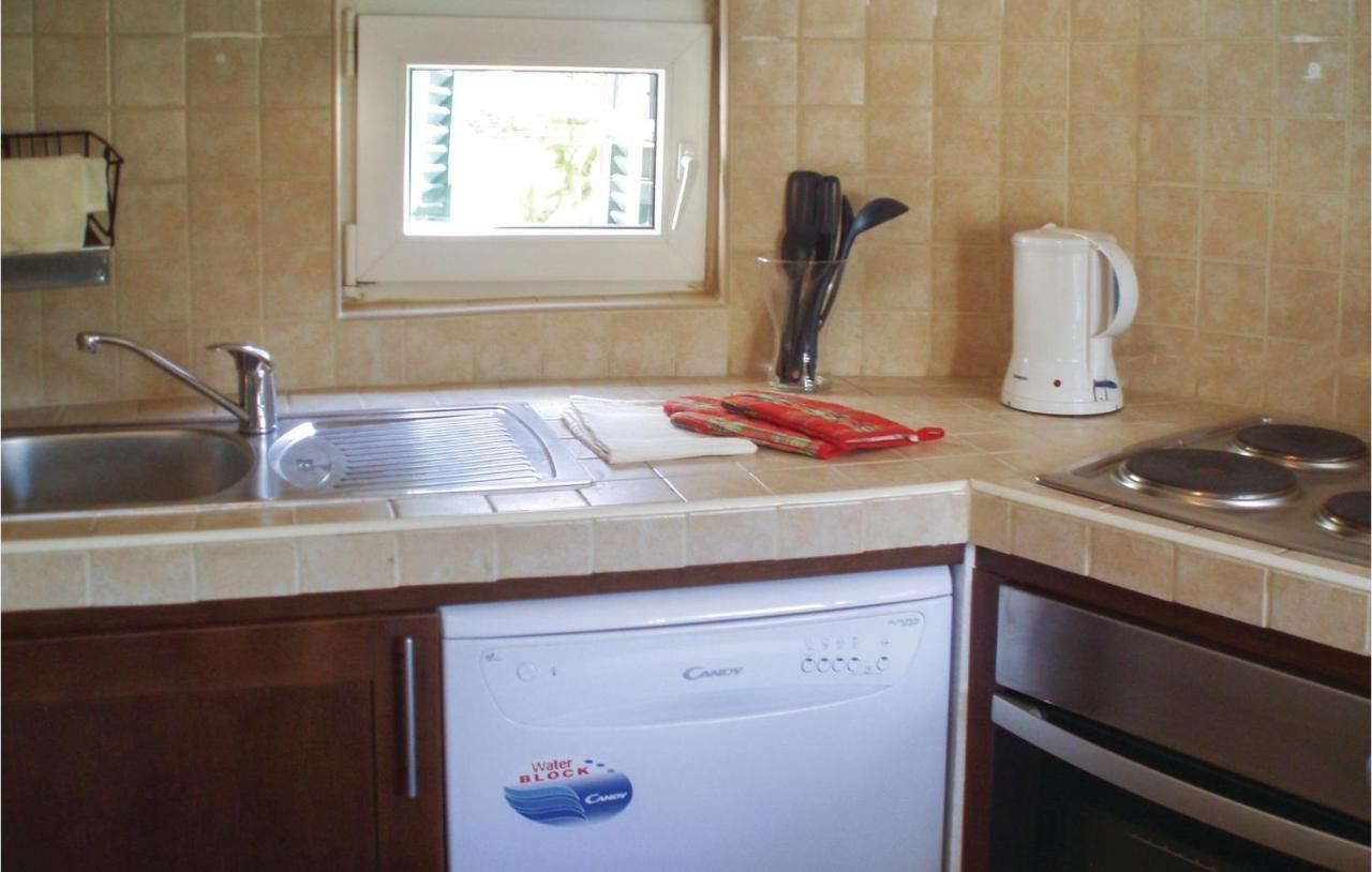 Lovely Home In Kotor With Wifi Extérieur photo